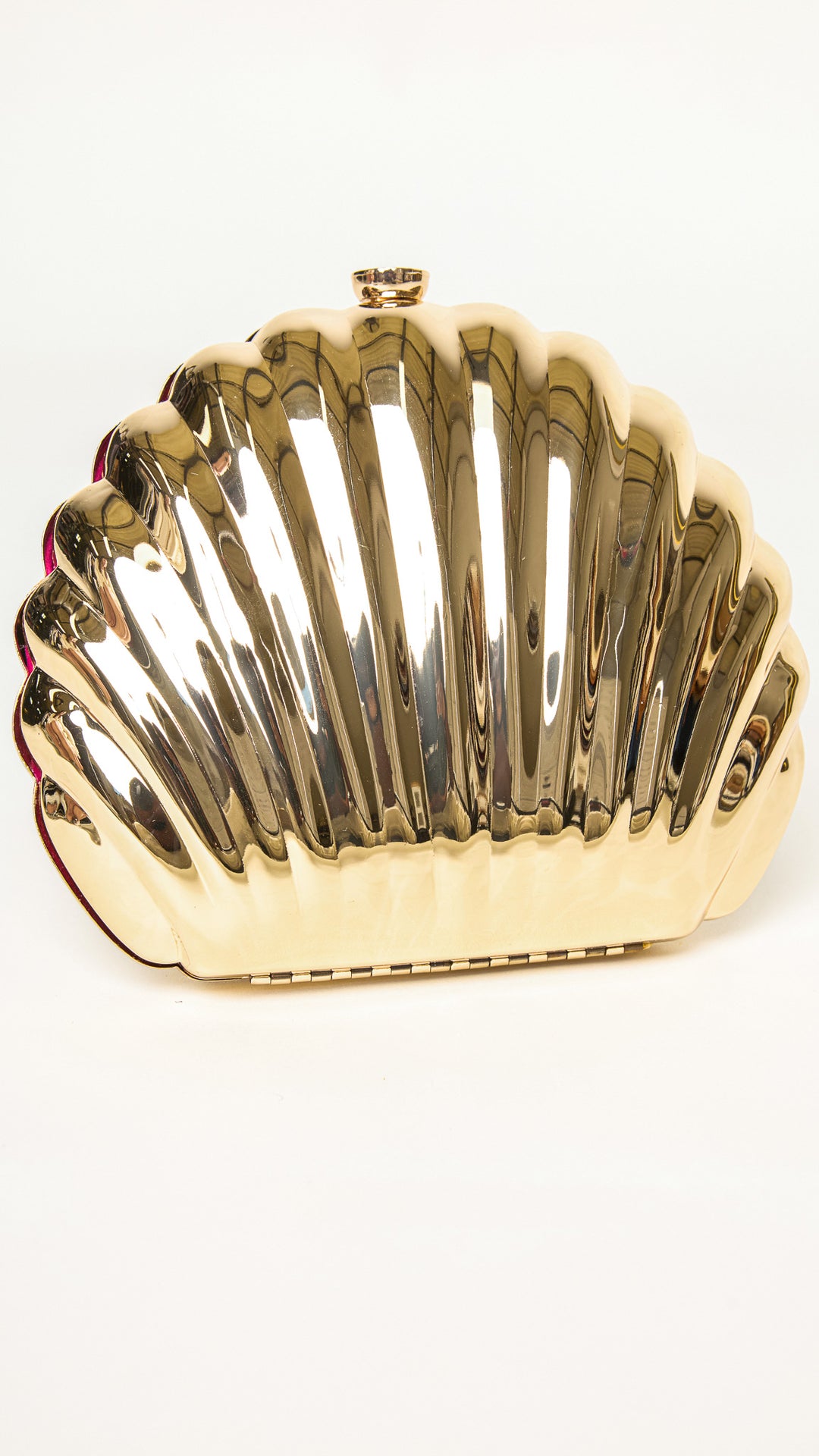 Shelly Shell-Shaped Gold Clutch