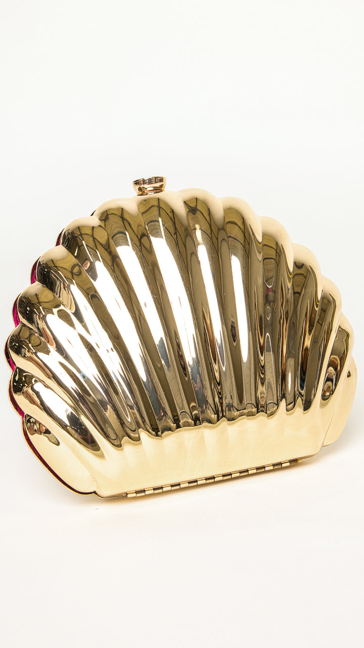 Shelly Shell-Shaped Gold Clutch