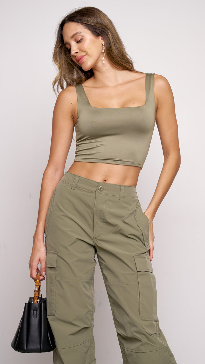 Aubri Pants in Army Green