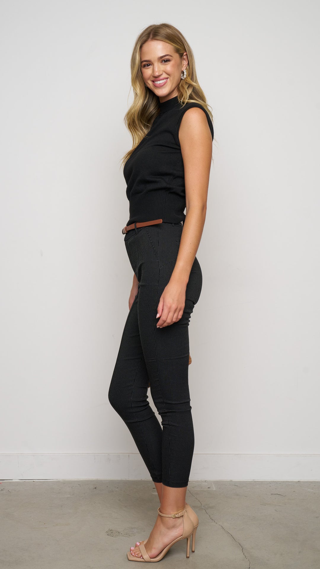 Gemini Pants in black