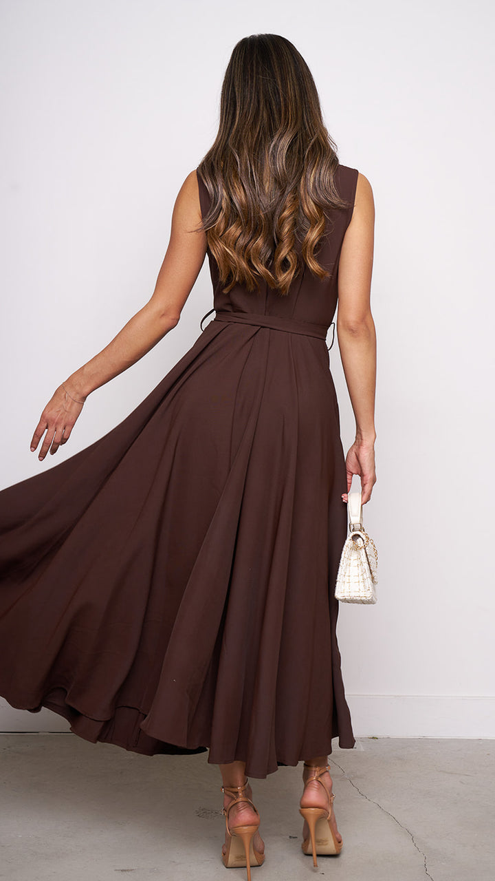 Staci Maxi Dress in Brown