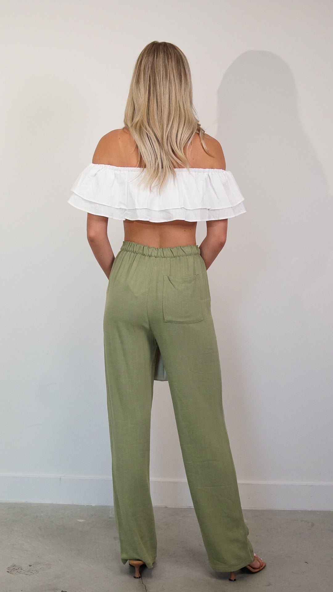 Rhu Linen Pants in Green